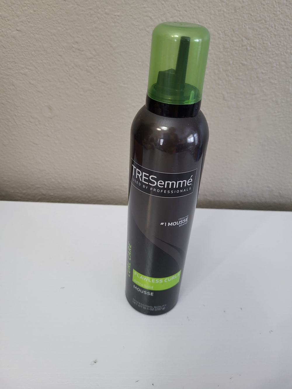 Tresemme Flawless Curls Mousse Extra Control Hold New 10.5 oz 297g